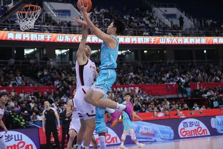 CBA-全队表现出色 青岛崂山啤酒击败浙江稠州金租